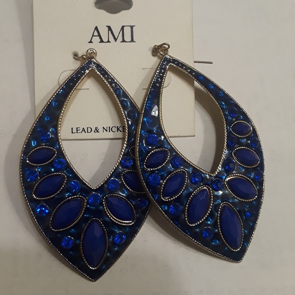 Jewelry - fashion jewelry